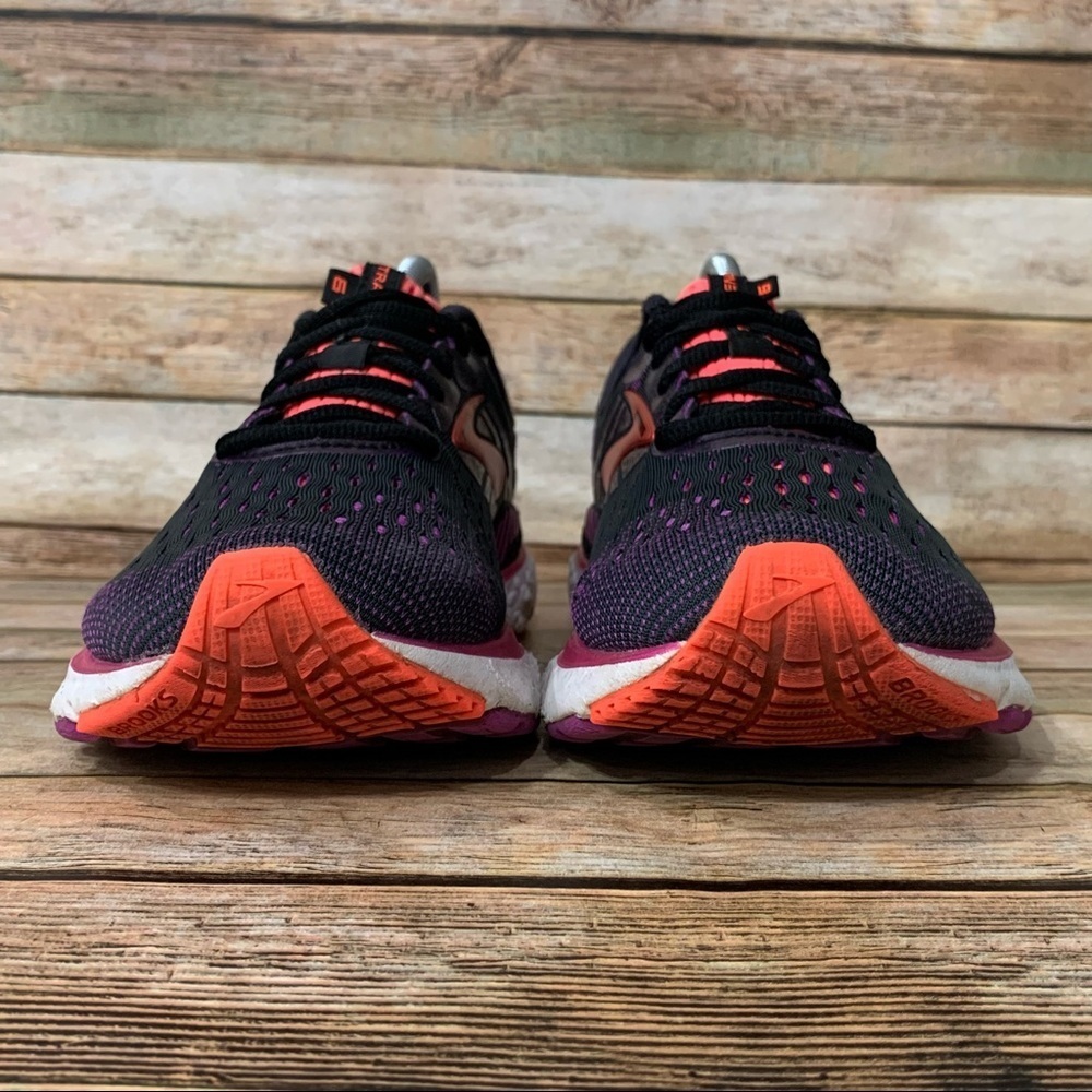 Brooks Transcend 6 Athletic Shoes - Picture 7 of 10